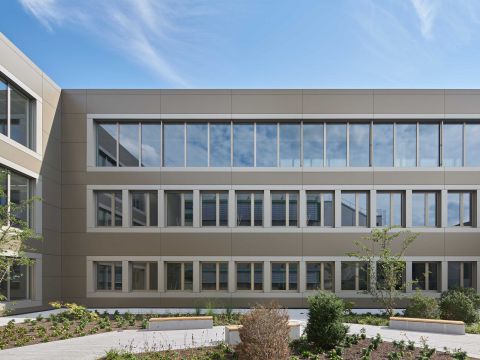 KNF Erweiterung Bürogebäude